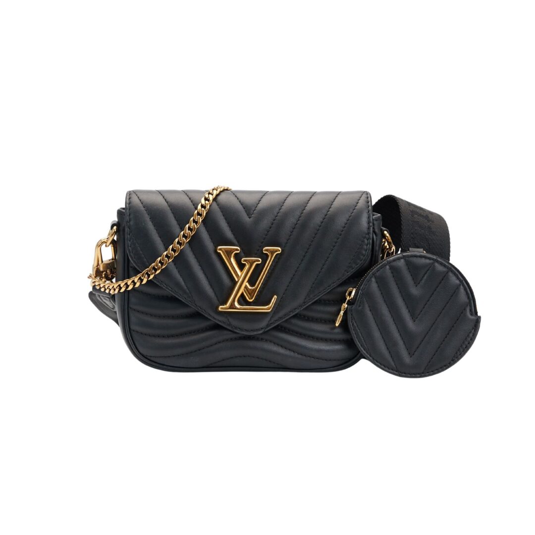 https://montaigne01.com/shop/lv-new-wave-multi-pochette/