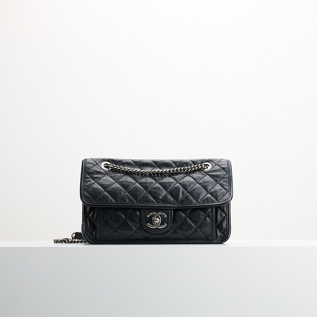 二手 Chanel CF機場鍊包/黑銀牛