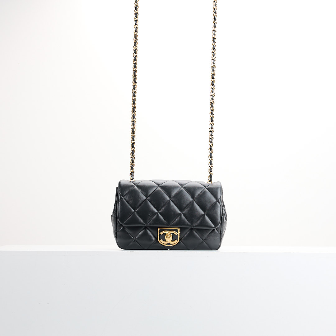 二手Chanel 22B 黑金大方胖