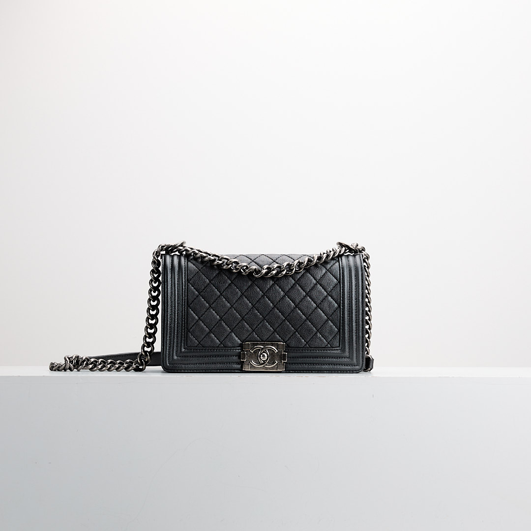 二手Chanel boy25 黑銀牛