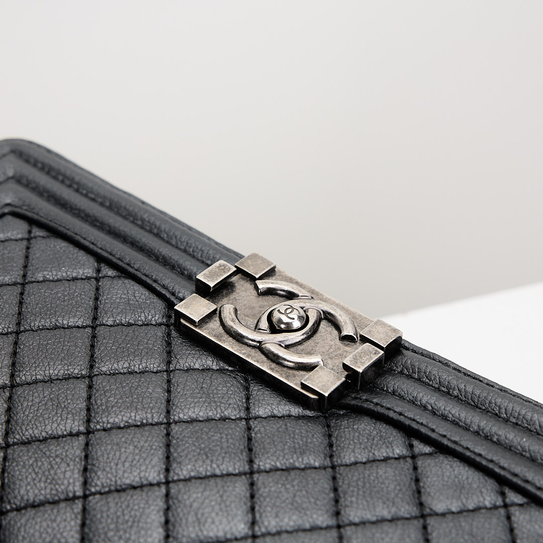 二手Chanel boy25 黑銀牛:圖片 21