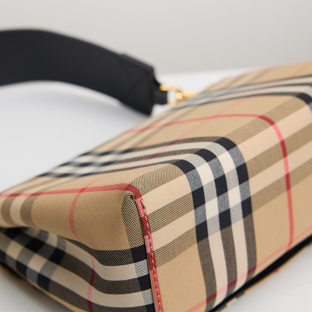 二手Burberry note 格紋斜背包:圖片 11