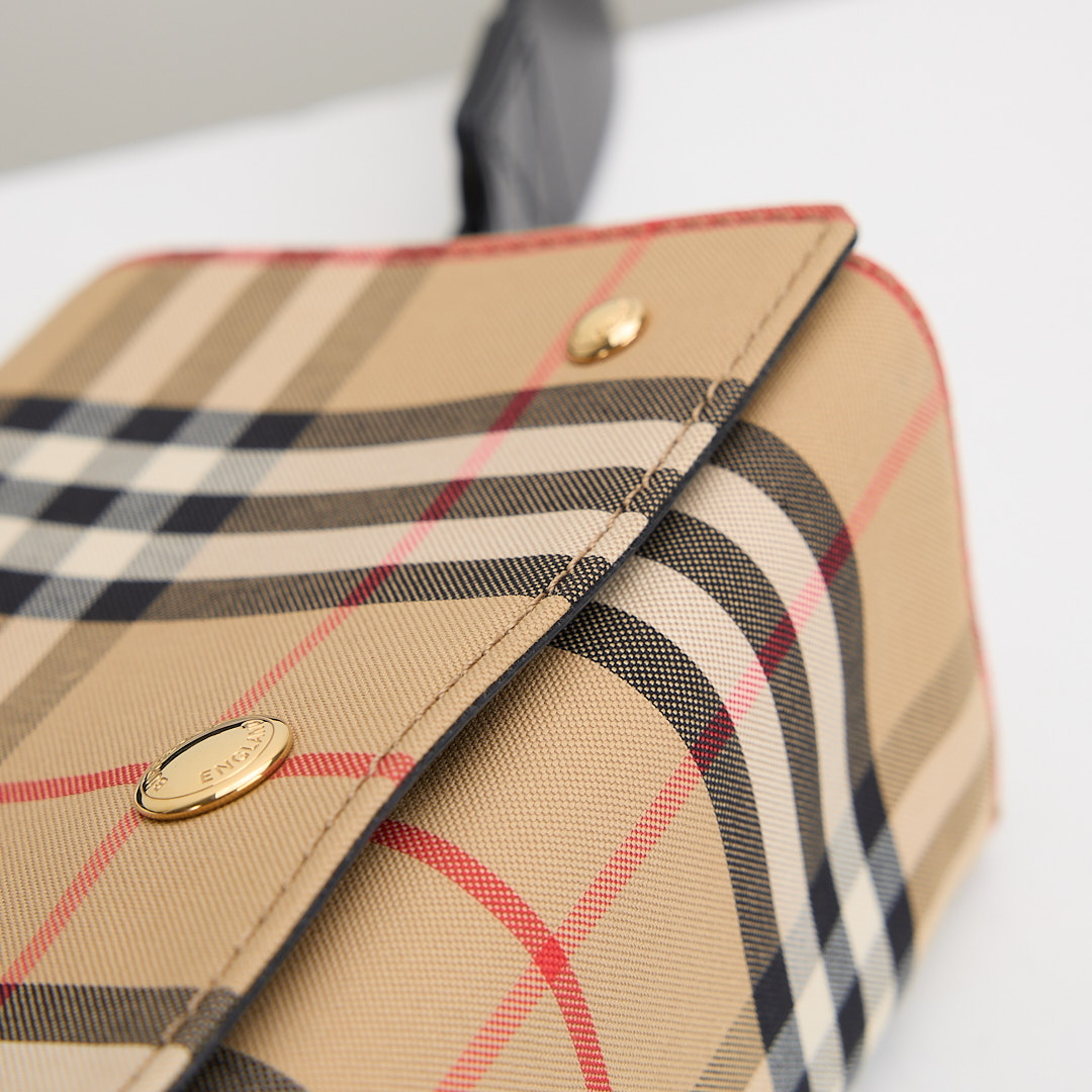 二手Burberry note 格紋斜背包:圖片 5
