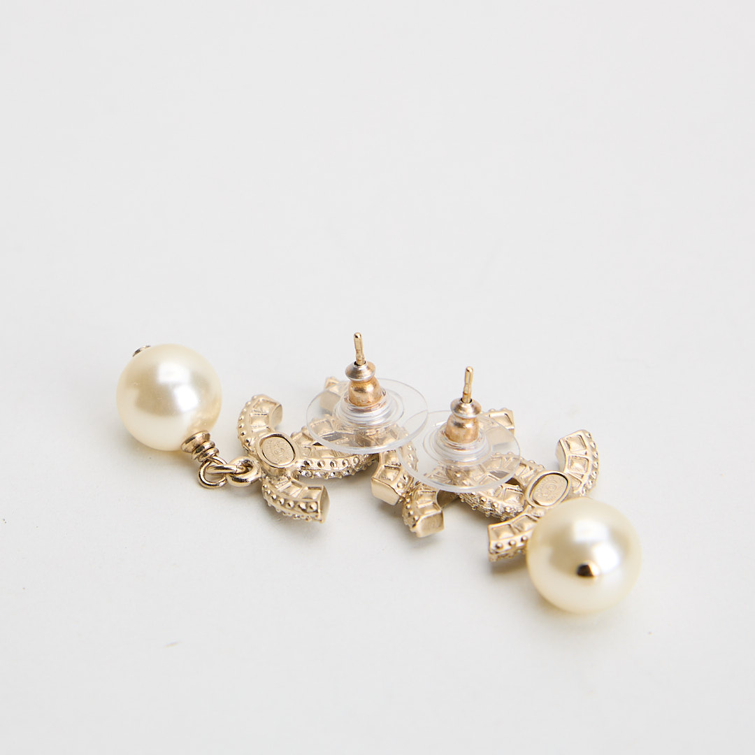 二手Chanel 經典款雙C珍珠耳環:圖片 3