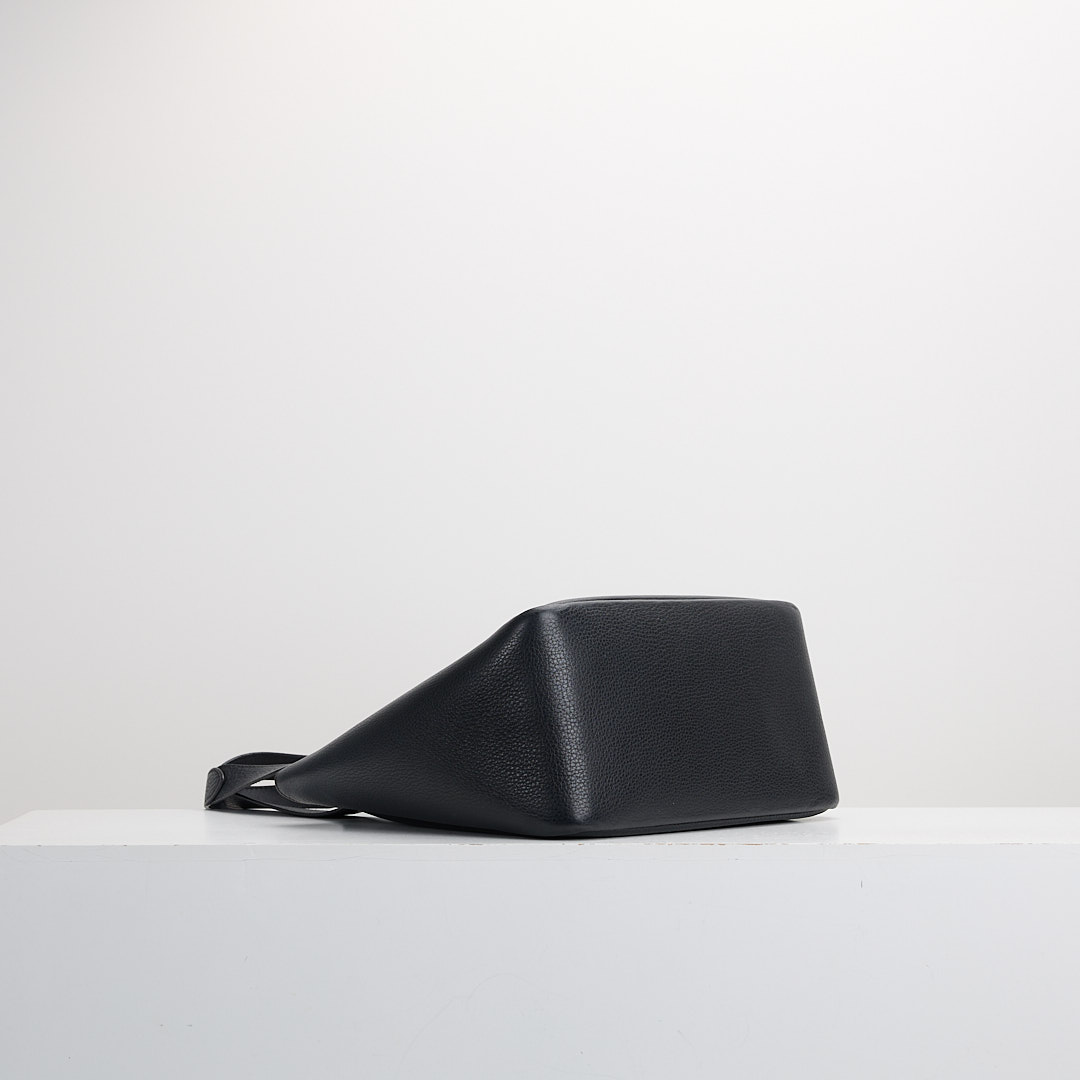 二手Prada 中號菜籃子/黑色:圖片 5