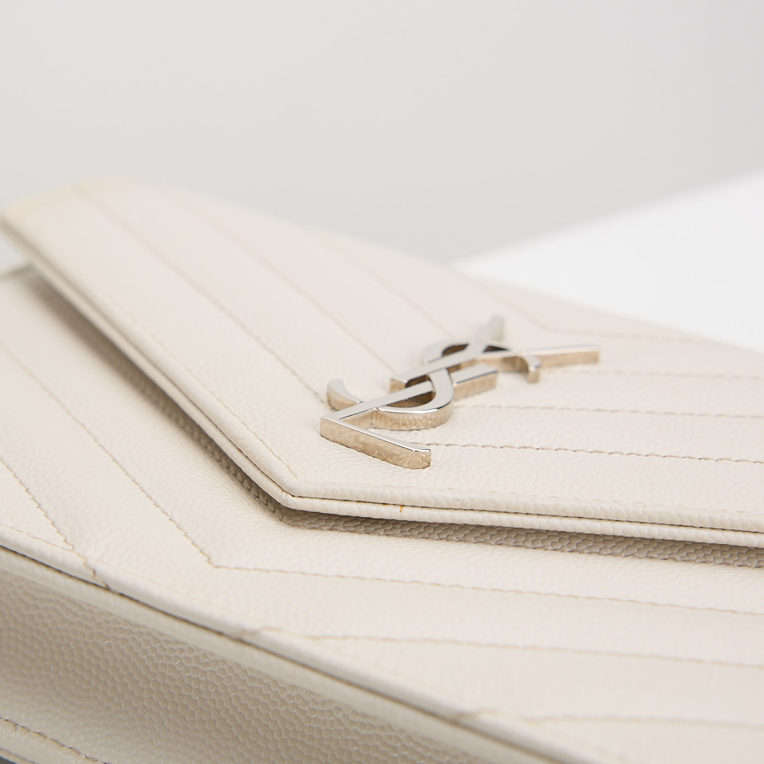 二手 YSL woc 小款信封包/白色銀扣:圖片 12