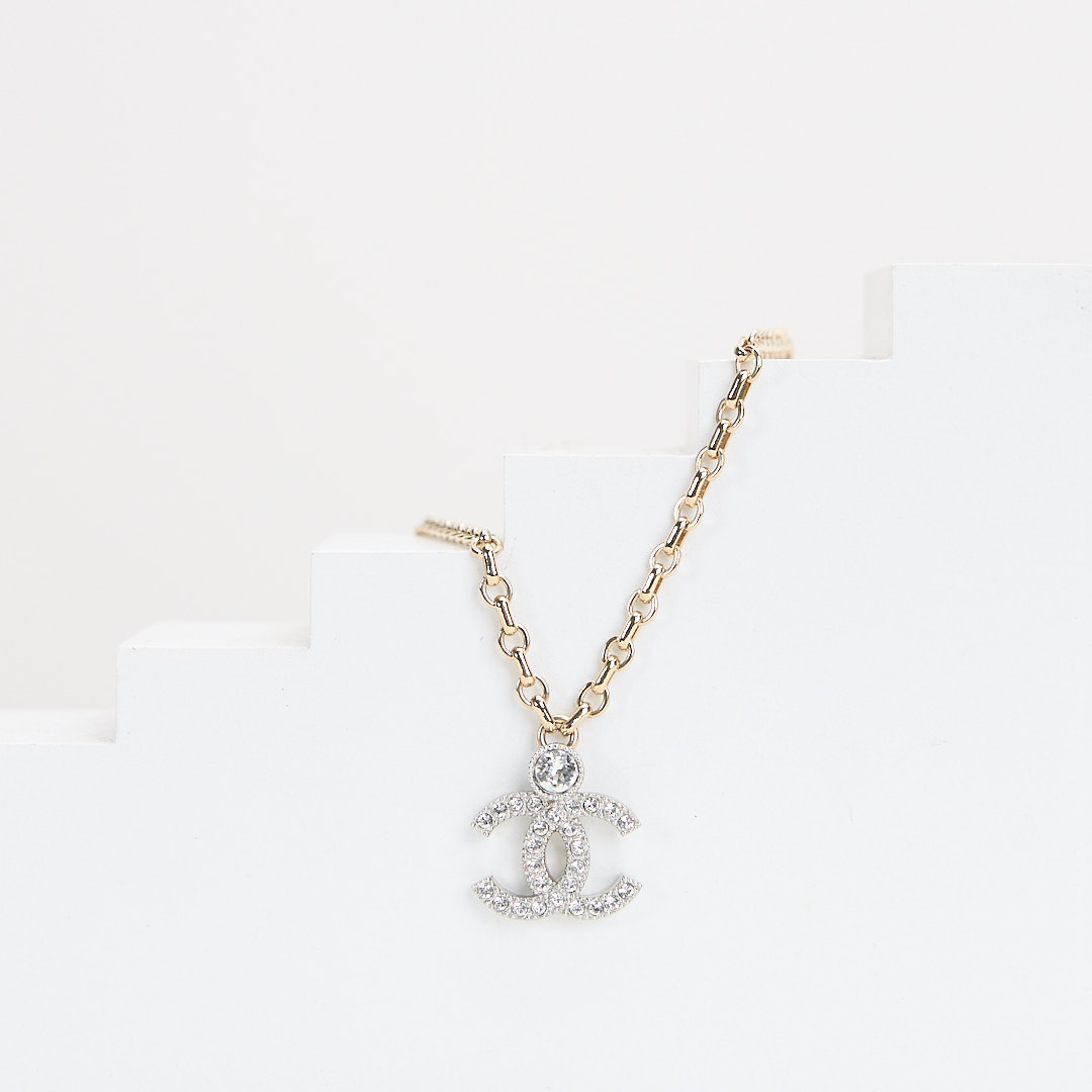 二手Chanel 25V 水鑽雙C項鍊