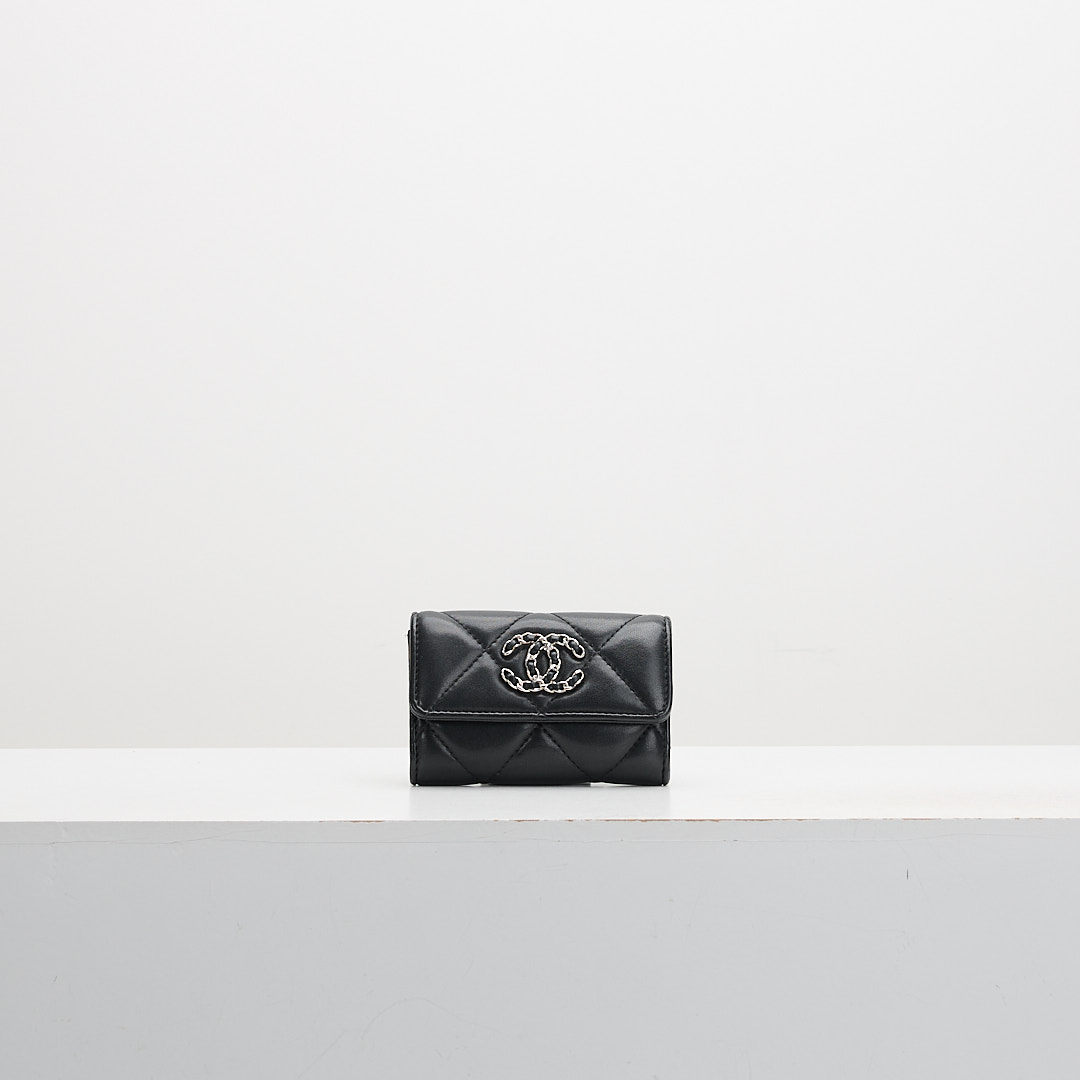 二手chanel 19卡包/黑銀