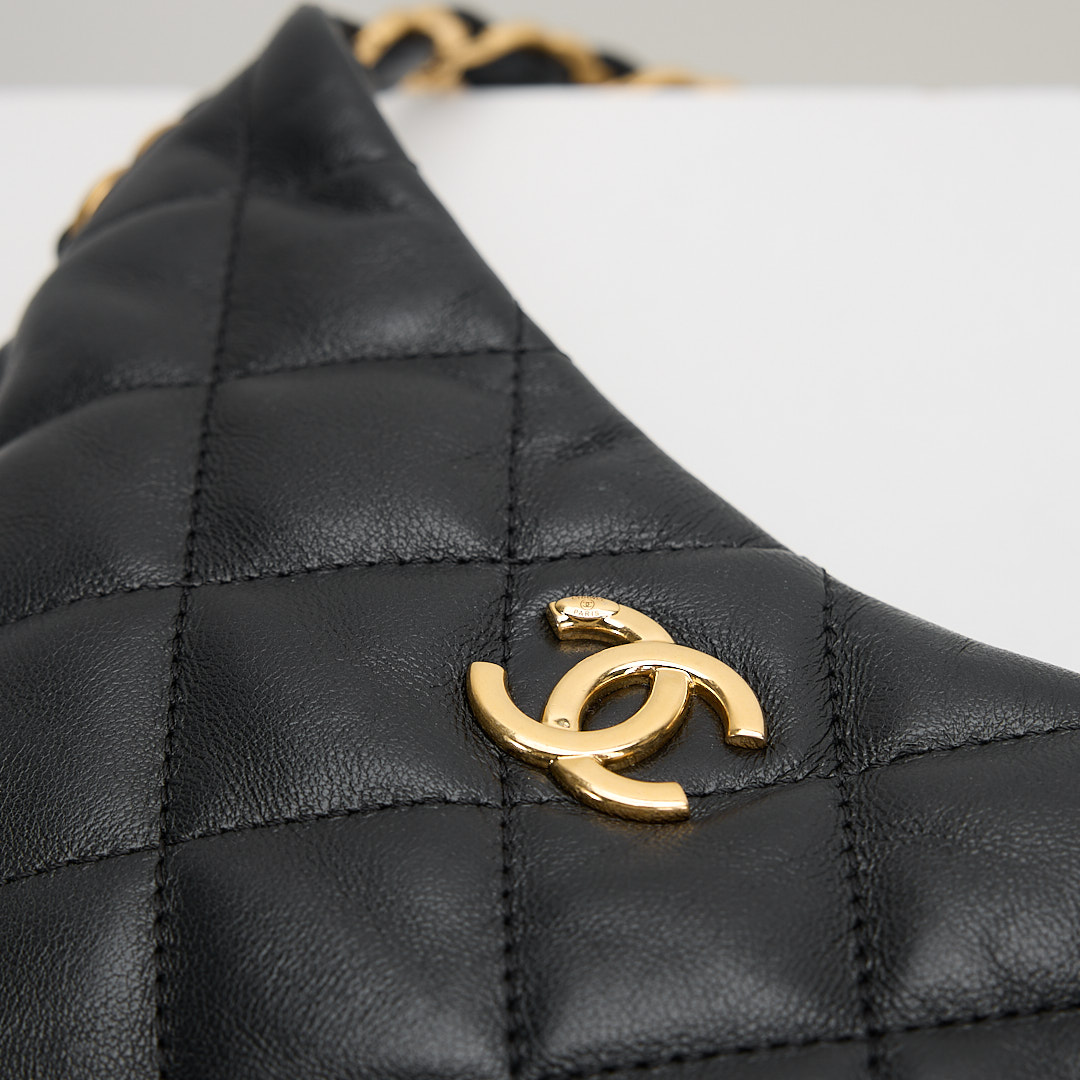 二手 Chanel 22k hobo 腋下包/黑色復古金:圖片 12