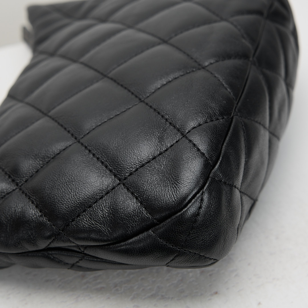 二手 Chanel 22k hobo 腋下包/黑色復古金:圖片 16