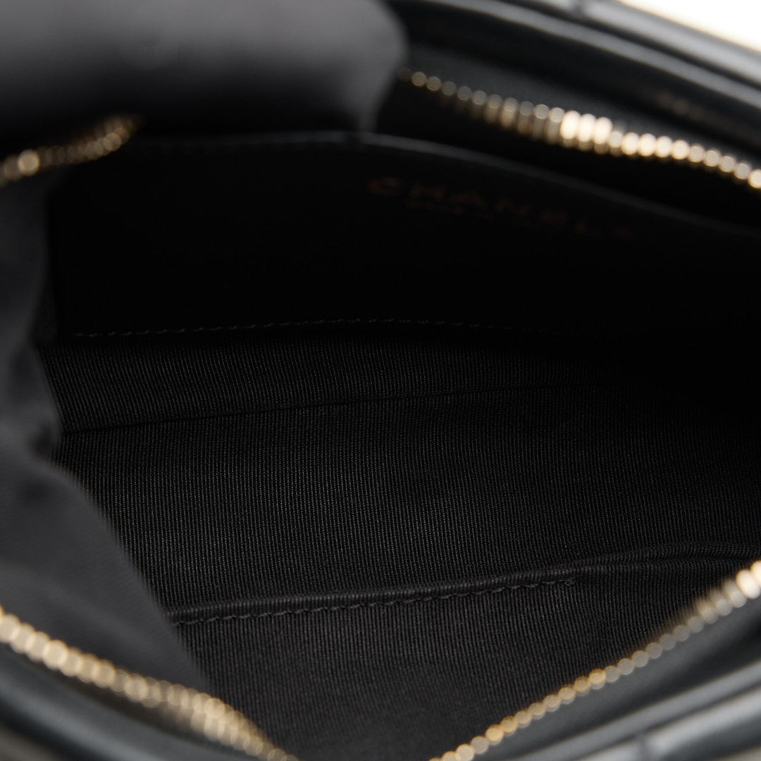 二手 Chanel 22k hobo 腋下包/黑色復古金:圖片 19