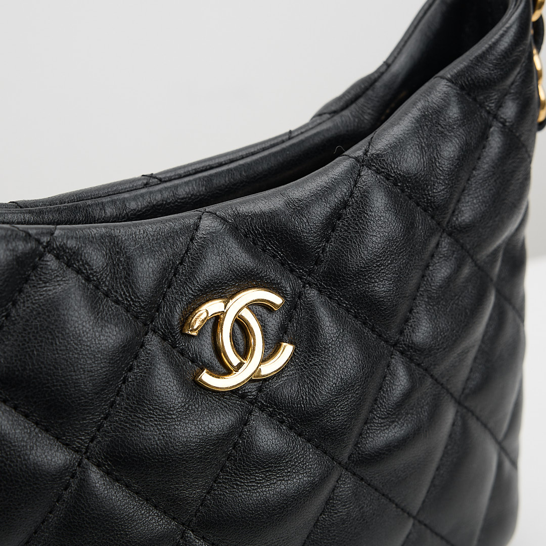 二手 Chanel 22k hobo 腋下包/黑色復古金:圖片 4