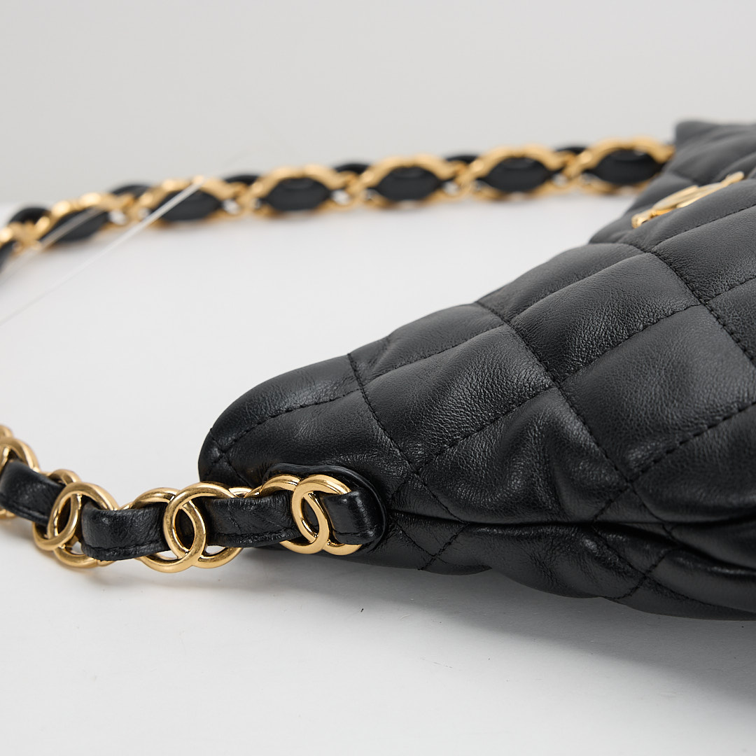 二手 Chanel 22k hobo 腋下包/黑色復古金:圖片 8