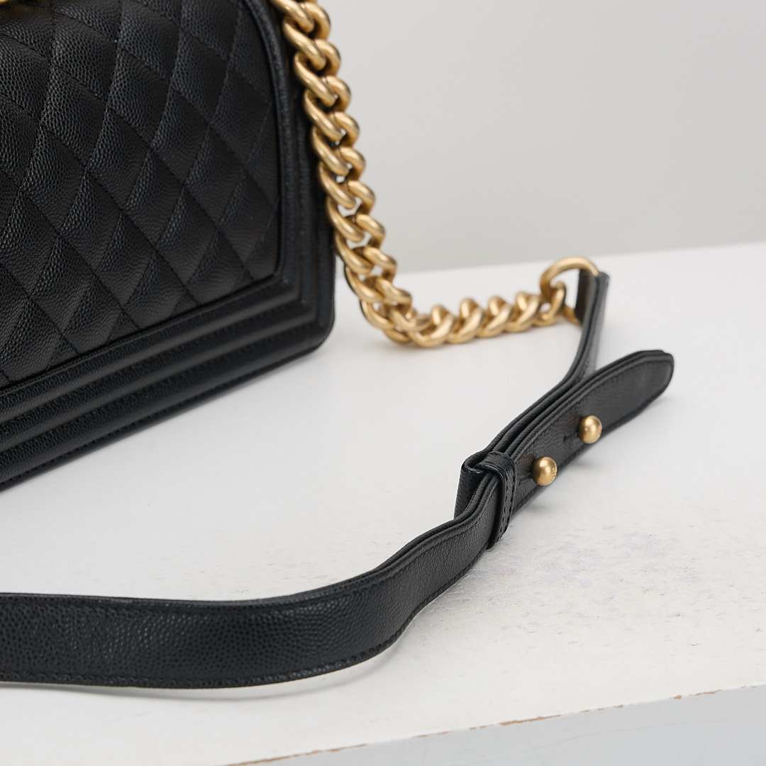 二手 Chanel Boy20黑金牛:圖片 10