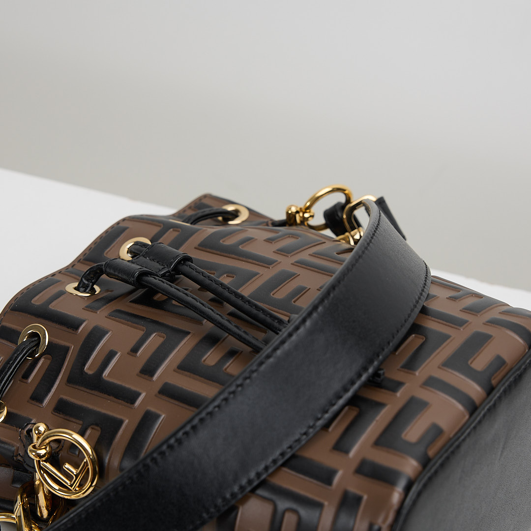 二手 Fendi mini老花水桶包:圖片 11