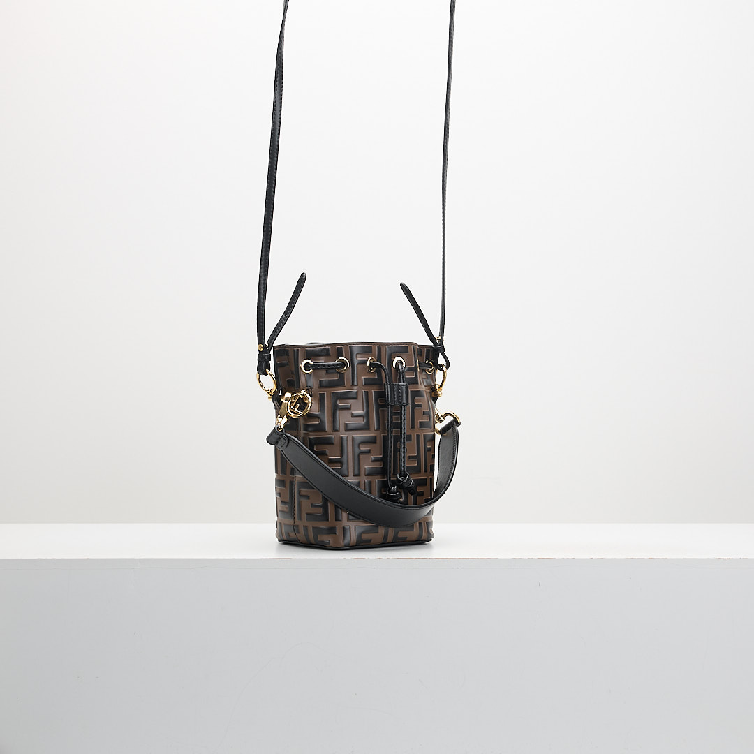 二手 Fendi mini老花水桶包:圖片 2