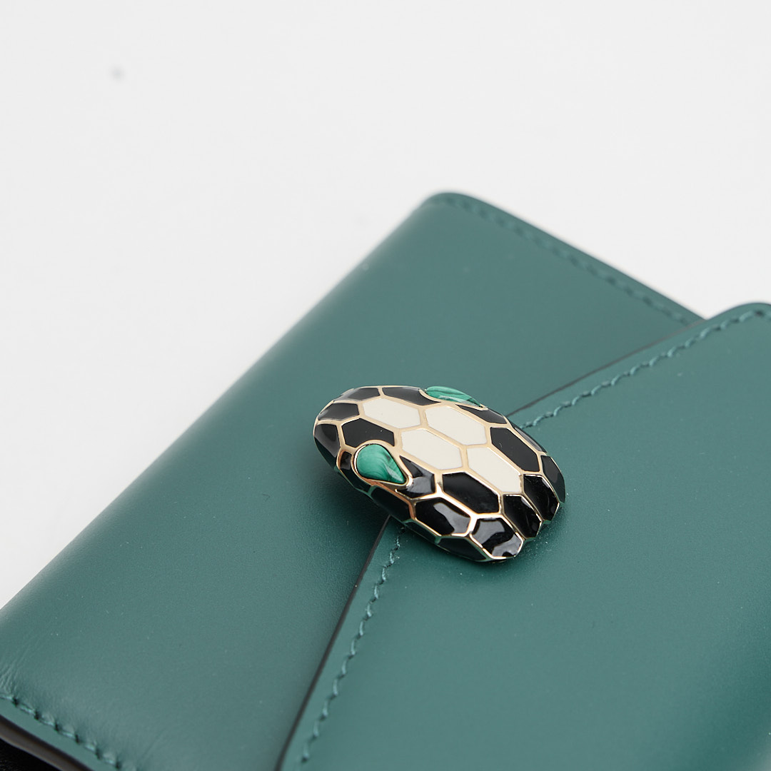 BVLGARI Serpenti Forever 蛇頭三折短夾 祖母綠:圖片 12